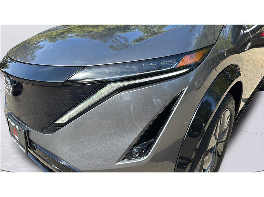 Used 2024 Nissan Ariya AWD image 10