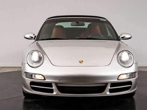 Used 2006 Porsche 911 Carrera S RWD image 11