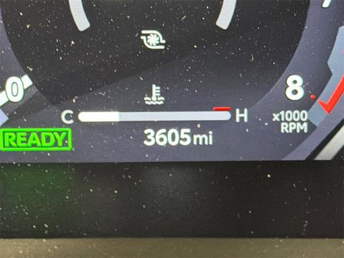 Used 2025 Toyota Tacoma Trailhunter image 27