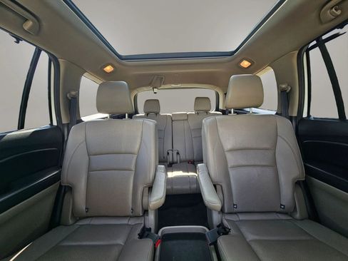 Used 2016 Honda Pilot Elite image 21