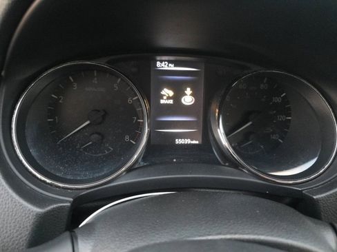 Used 2017 Nissan Rogue Sport SL image 10