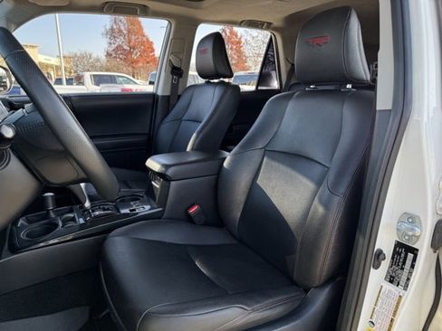 Used 2021 Toyota 4Runner TRD Off-Road Premium w/ Moonroof Package image 27