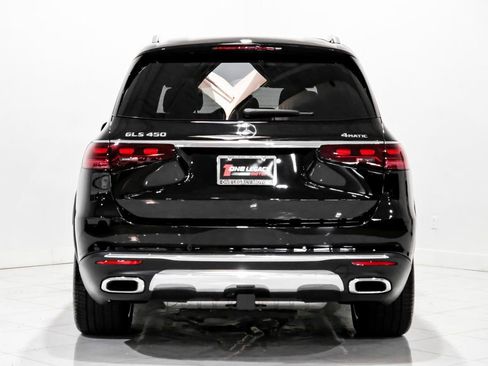 Used 2024 Mercedes-Benz GLS 450 4MATIC image 8