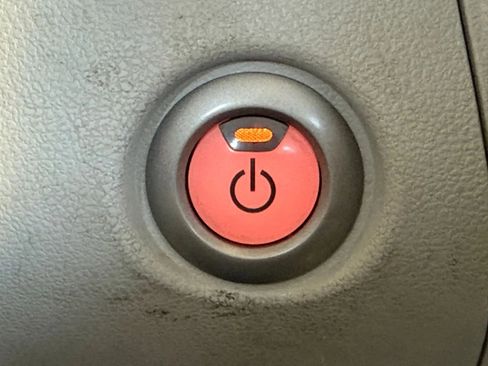 Used 2012 Nissan Leaf SL w/ Recycling/Organizational Pkg image 24