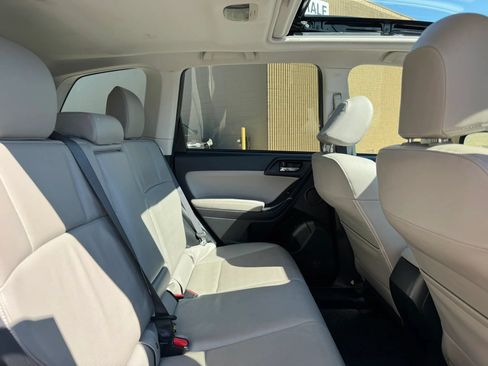 Used 2014 Subaru Forester 2.5i Touring AWD/4WD image 33