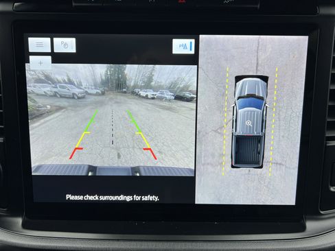 Used 2021 Ford F150 Platinum image 13