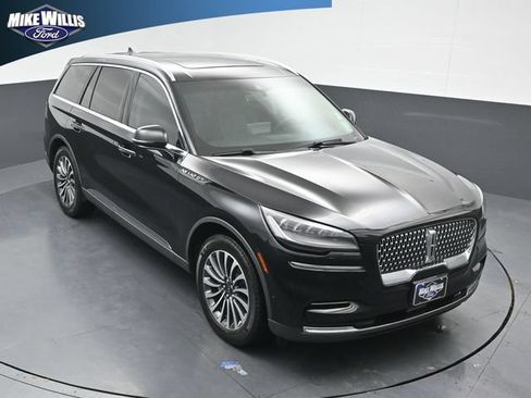 Used 2024 Lincoln Aviator Reserve w/ Equipment Group 201A RWD image 9