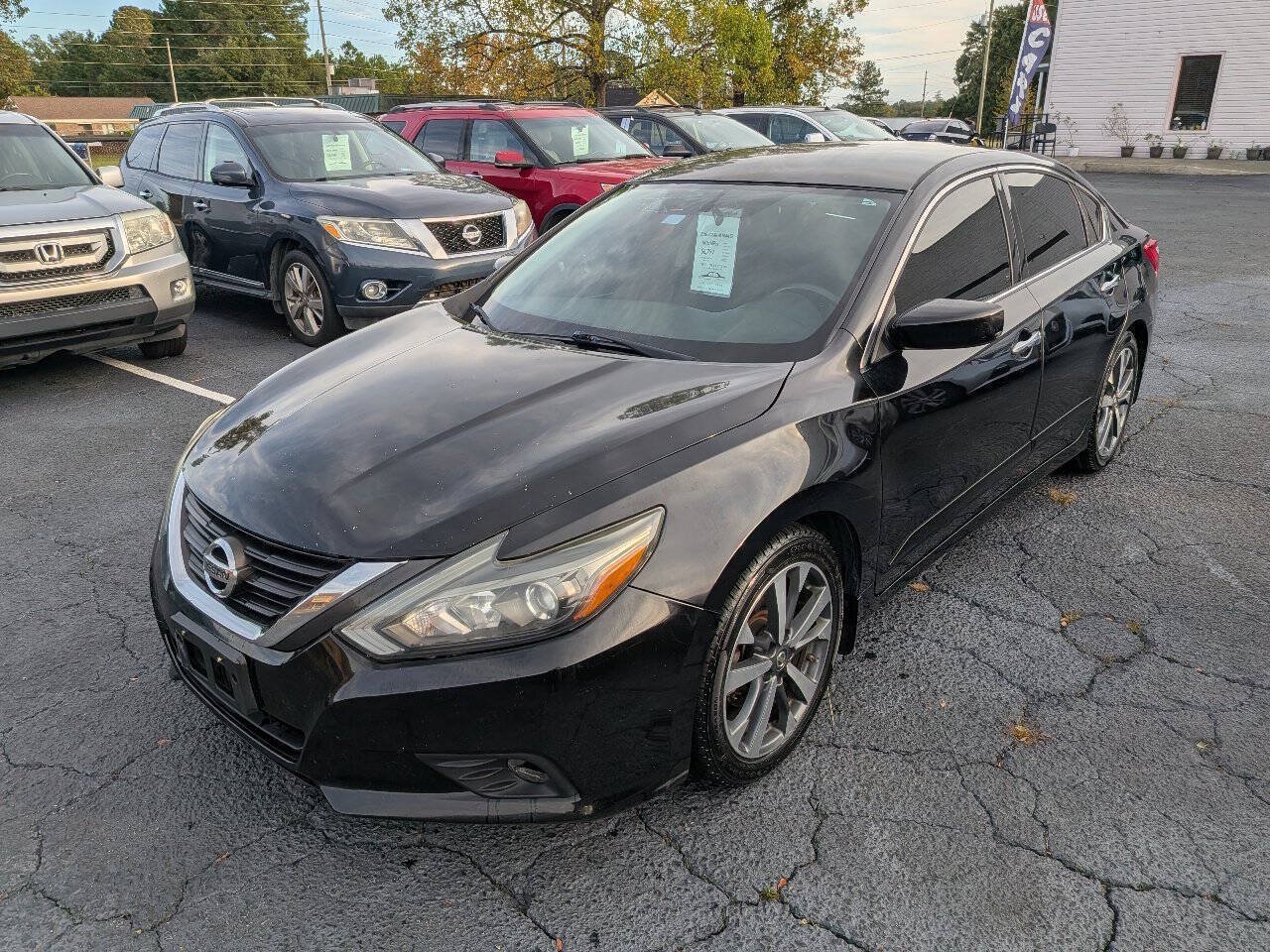 Used 2016 Nissan Altima 2.5 SR FWD image 3