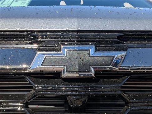 New 2026 Chevrolet Equinox ACTIV image 17