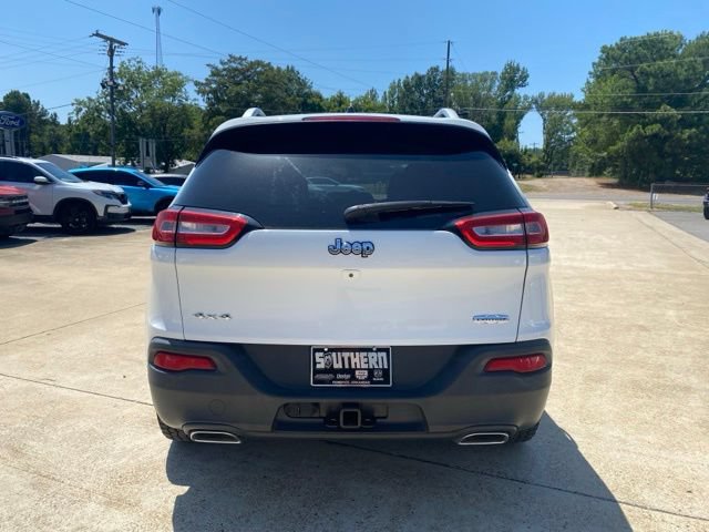 Used 2015 Jeep Cherokee Latitude w/ Trailer Tow Group AWD/4WD image 6
