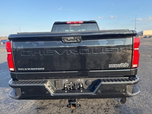 Used 2025 Chevrolet Silverado 3500 High Country w/ High Country Premium Package image 5