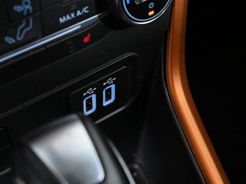 Used 2018 Ford EcoSport SES image 29