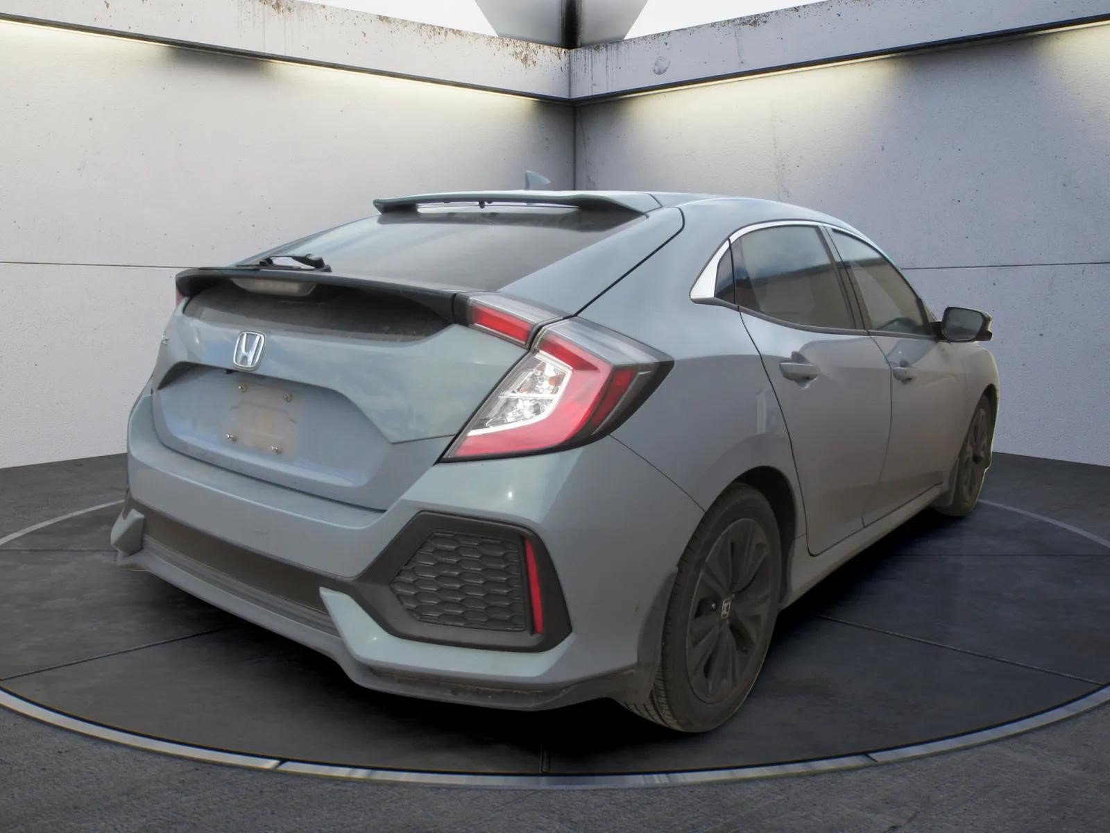 Used 2019 Honda Civic EX image 3