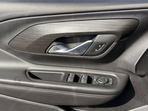 Certified 2022 GMC Terrain SLE FWD image 23