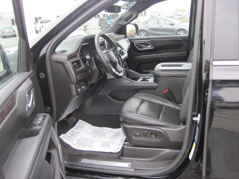 Used 2024 Chevrolet Tahoe LT AWD/4WD image 13