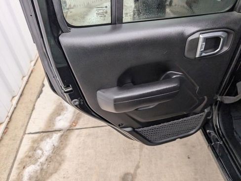 Used 2021 Jeep Wrangler Unlimited Sport image 20