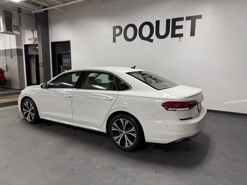 Used 2020 Volkswagen Passat 2.0T SEL image 6
