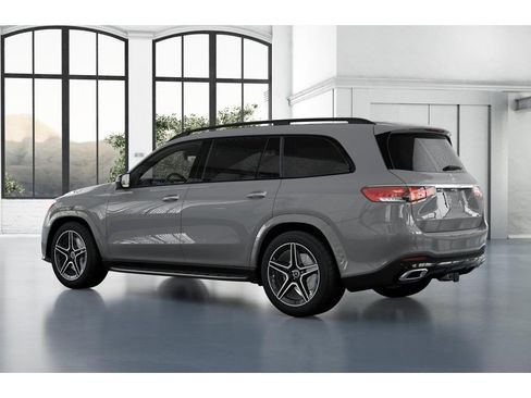 New 2026 Mercedes-Benz GLS 450 4MATIC image 30