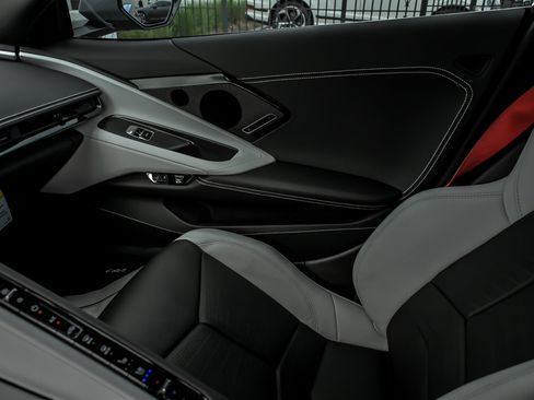 Used 2025 Chevrolet Corvette Stingray Preferred Cpe w/ Stealth Interior Trim Package RWD image 46