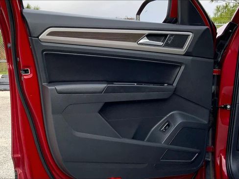 Used 2019 Volkswagen Atlas SE image 21