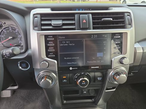 Certified 2024 Toyota 4Runner SR5 image 21