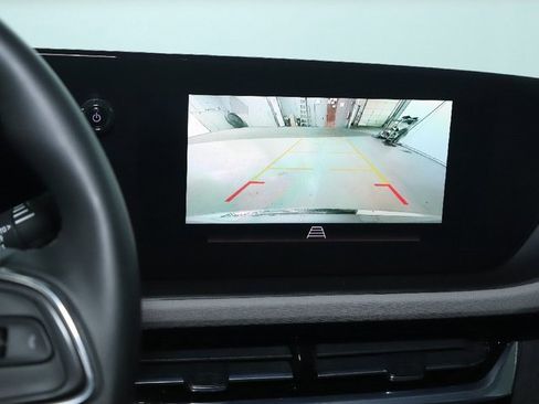 Used 2025 Buick Envista Avenir image 30