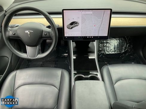 Used 2018 Tesla Model 3 Long Range image 35