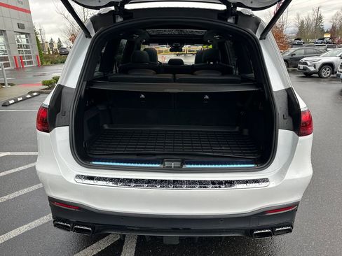 Used 2024 Mercedes-Benz GLS 63 AMG 4MATIC image 28