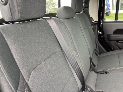 New 2026 Jeep Gladiator Sport image 43