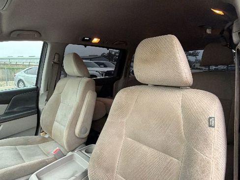 Used 2014 Honda Odyssey EX image 21