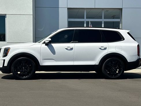 Used 2022 Kia Telluride SX w/ SX Prestige Package AWD/4WD image 7