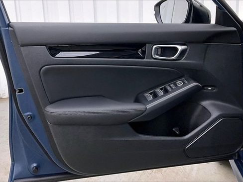 Certified 2026 Honda Civic Sport Touring image 21