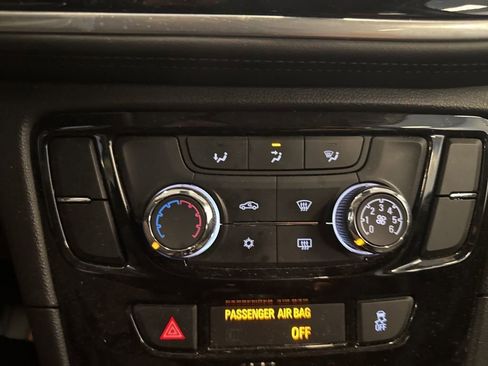 Used 2019 Buick Encore Preferred image 22