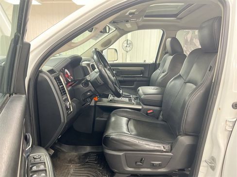 Used 2013 RAM 1500 Sport w/ Sport Premium Group image 20