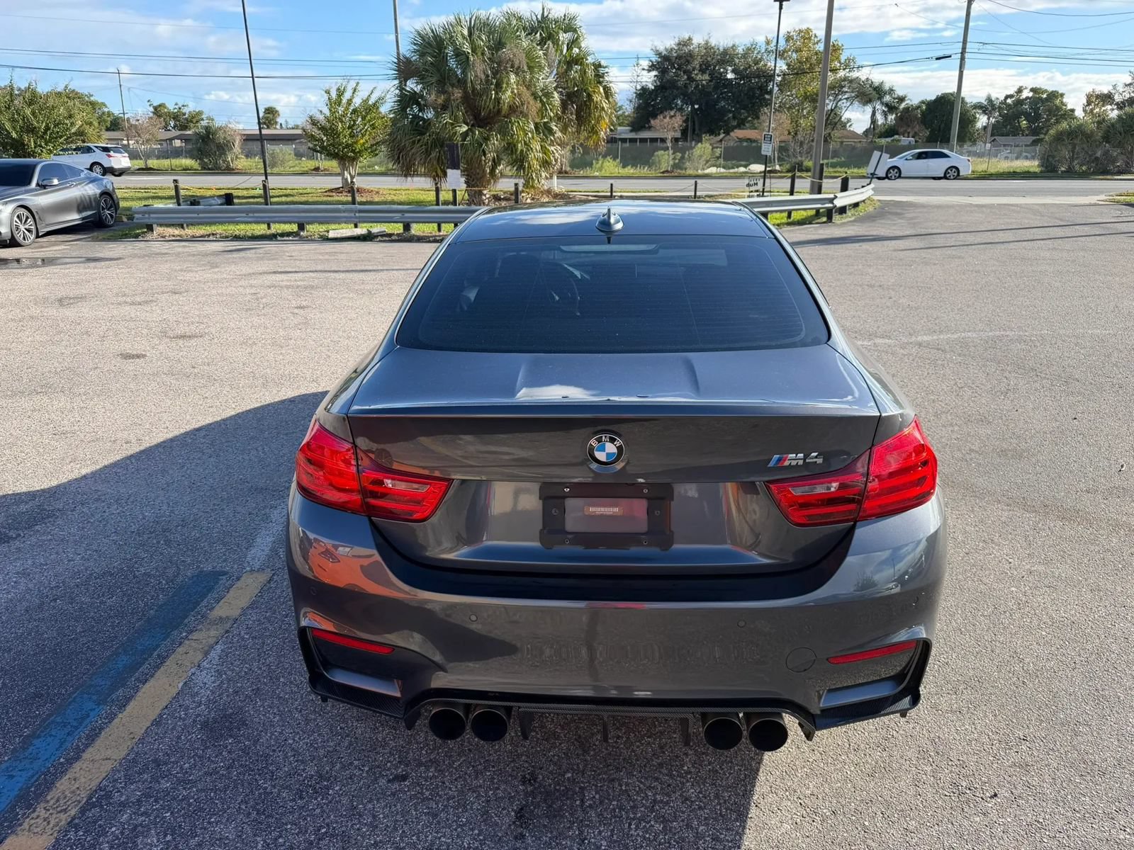 Used 2015 BMW M4 Coupe RWD image 4
