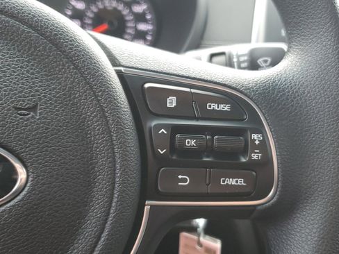 Used 2016 Kia Optima LX image 19