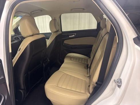 Used 2020 Ford Edge SEL w/ Convenience Package image 28
