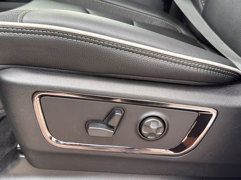 New 2026 RAM 1500 Limited image 11