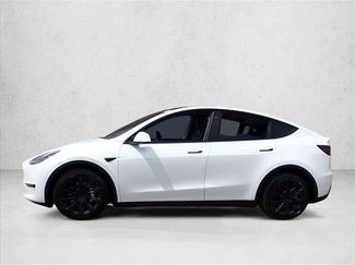 Used 2022 Tesla Model Y Long Range AWD/4WD video 2
