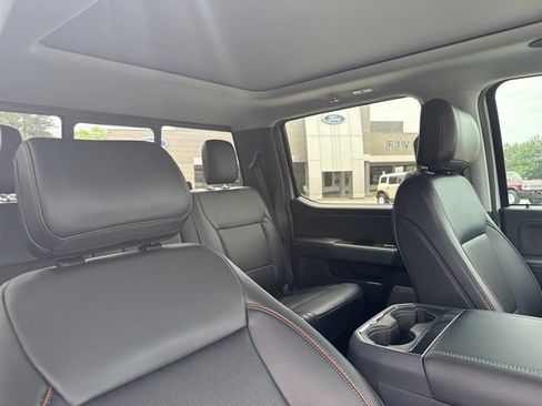 New 2026 Ford F250 Lariat w/ Black Appearance Package AWD/4WD image 16
