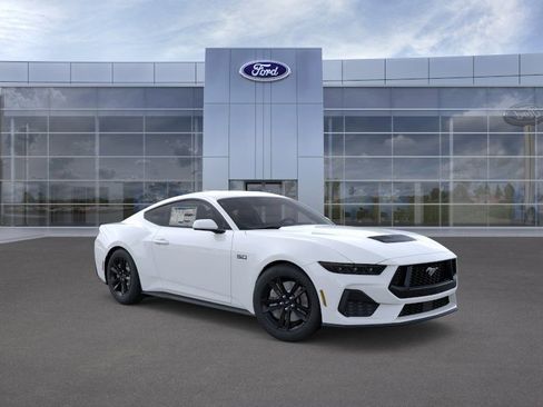 Used 2026 Ford Mustang GT RWD image 7