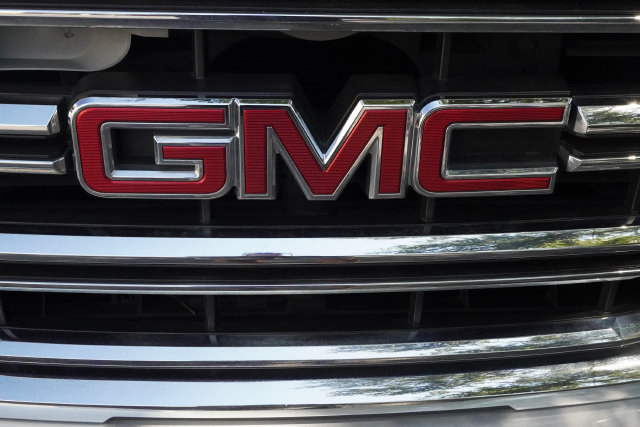Used 2017 GMC Sierra 1500 SLT AWD/4WD image 44