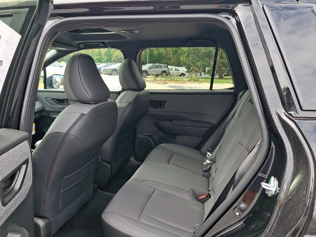 New 2026 Subaru Outback Limited AWD/4WD image 7