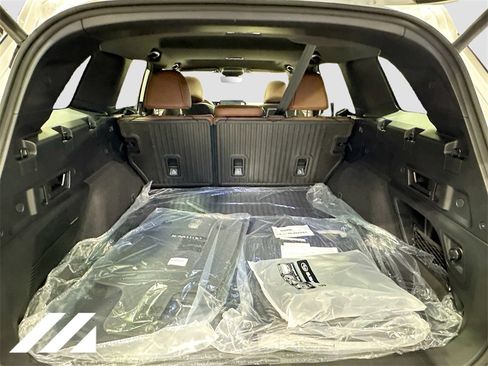 New 2026 Subaru Outback Touring XT image 30