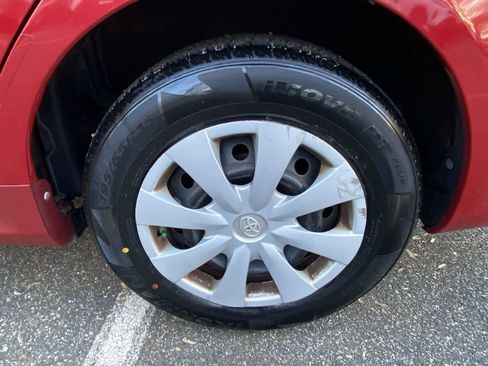 Used 2013 Toyota Corolla L image 20