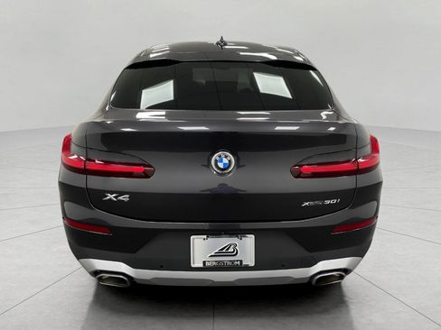 Certified 2025 BMW X4 xDrive30i image 4
