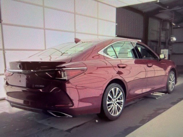 Used 2019 Lexus ES 350 w/ Premium Package FWD image 3