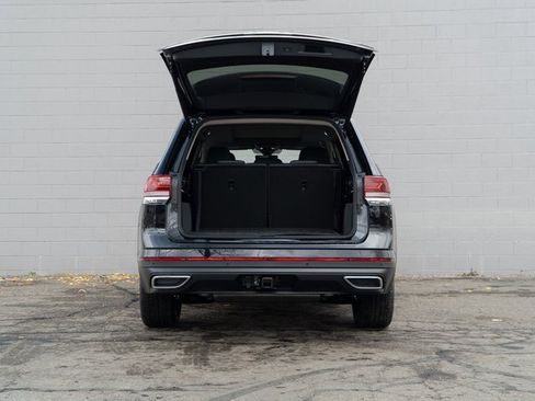 New 2026 Volkswagen Atlas SEL image 6