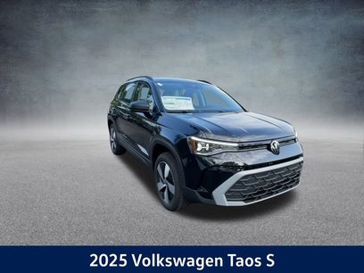 New 2025 Volkswagen Taos S