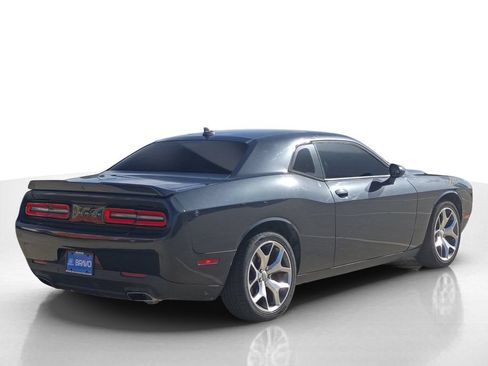 Used 2016 Dodge Challenger SXT Plus RWD image 7